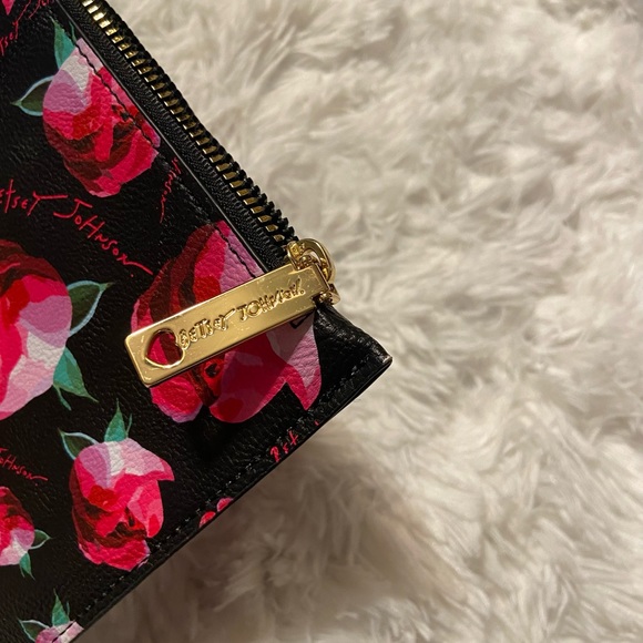 Betsey Johnson Wristlet Clutch - Picture 7 of 7